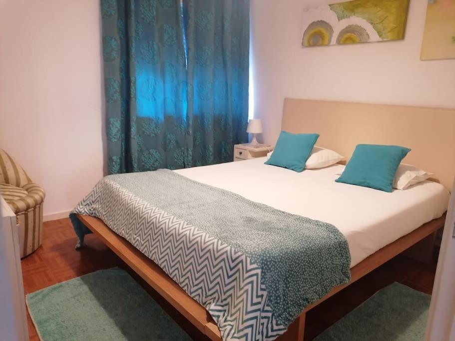Apartment Simple But Cosybest Locations Vila Nova de Gaia
